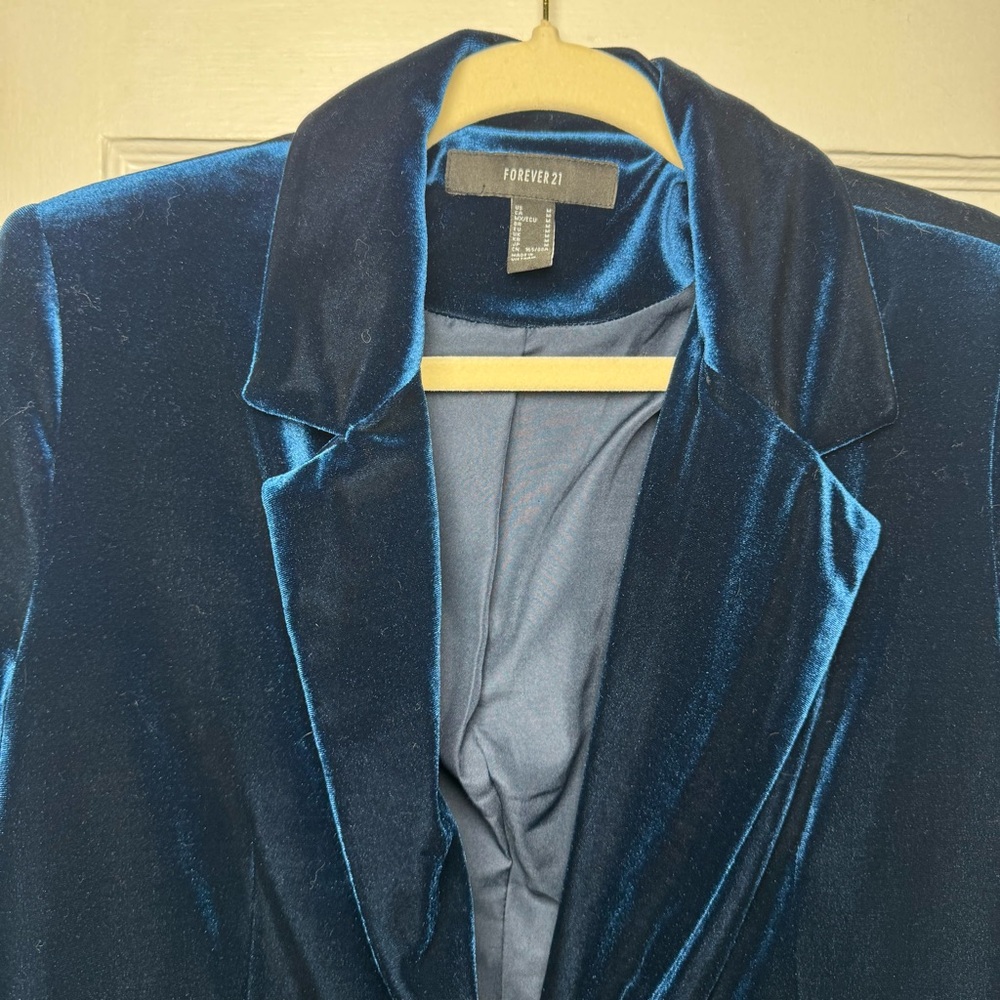 Forever 21 Oversized Velvet Blazer Jacket Blue Cocktail Medium - Picture 6 of 14